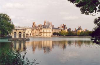 Image:Fontainebleau Chateau 01.jpg